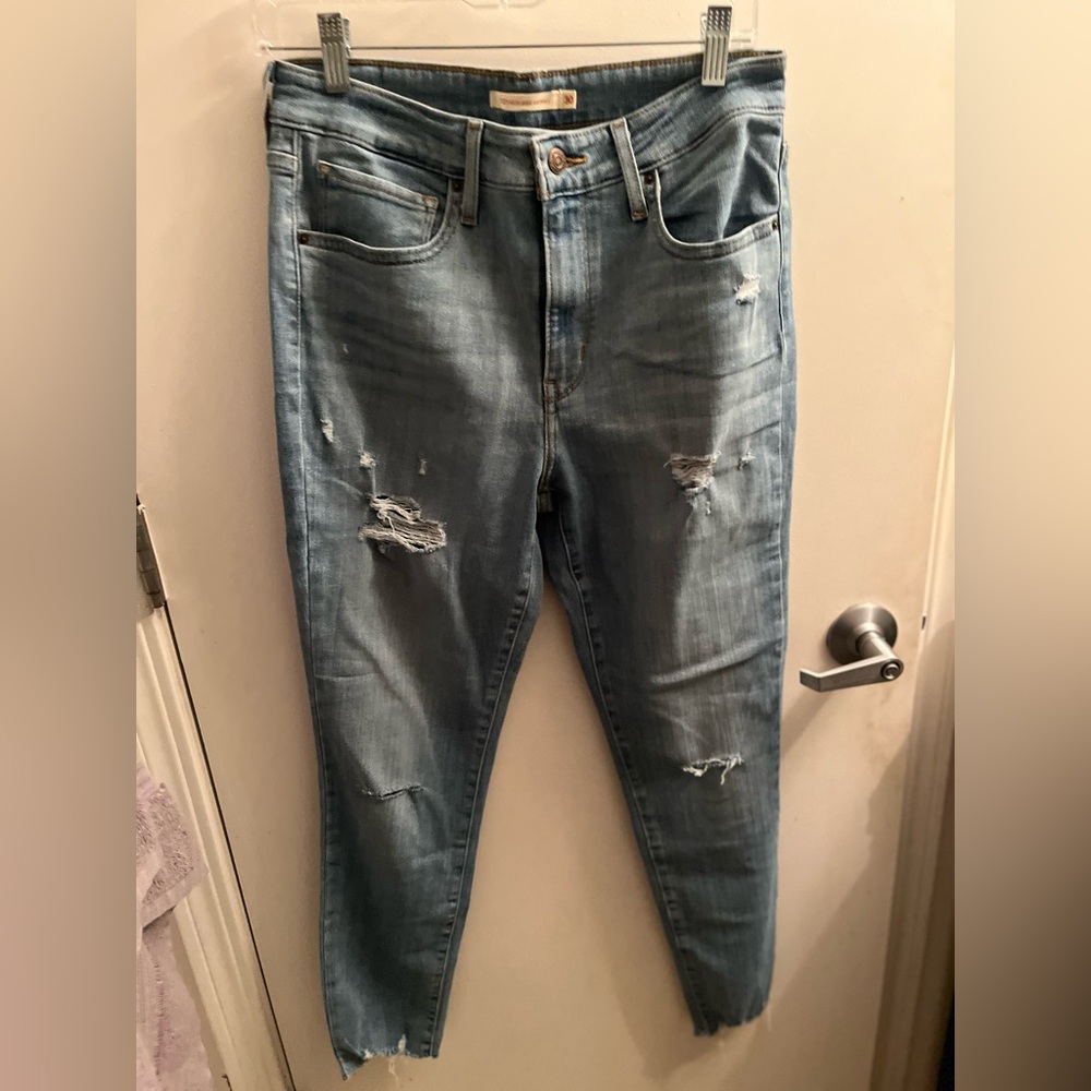 NWOT Levi 721 high rise skinny jeans size 30